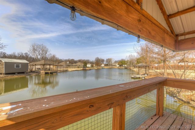 13556 S 235th East Avenue, Coweta, OK 74429