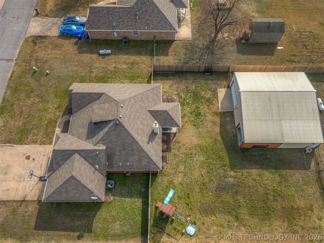 13556 S 235th East Avenue, Coweta, OK 74429