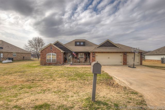 13556 S 235th East Avenue, Coweta, OK 74429