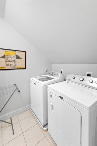 94 Herrick Rd 94, Newton, MA 02459