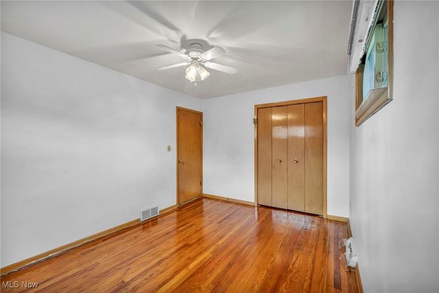 15809 Dunbury Drive, Maple Heights, OH 44137