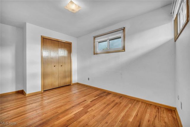 15809 Dunbury Drive, Maple Heights, OH 44137