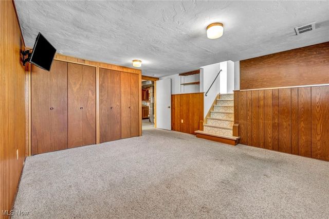 15809 Dunbury Drive, Maple Heights, OH 44137