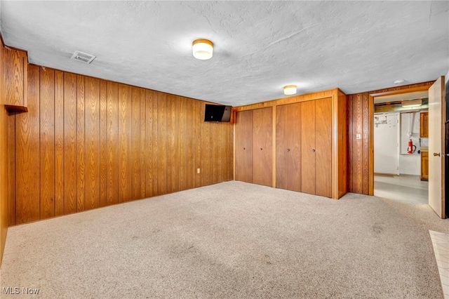 15809 Dunbury Drive, Maple Heights, OH 44137