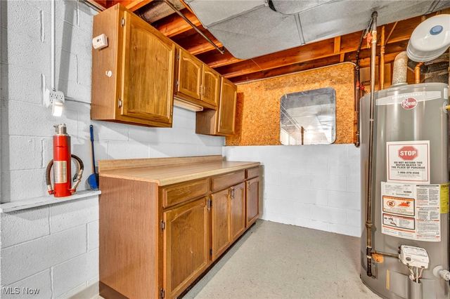 15809 Dunbury Drive, Maple Heights, OH 44137