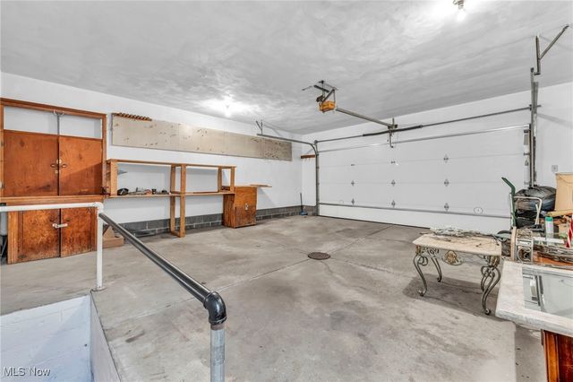 15809 Dunbury Drive, Maple Heights, OH 44137