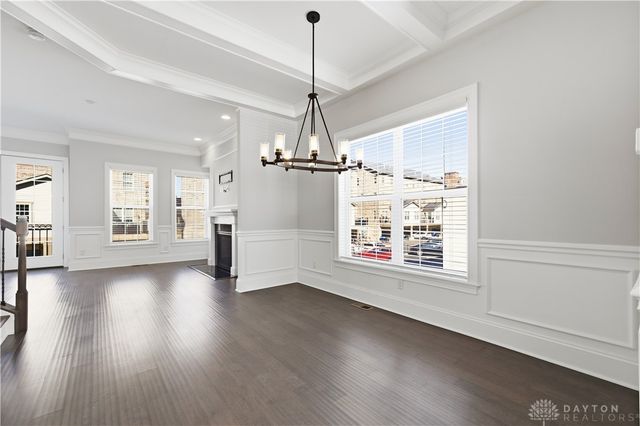 121 Lowe Lane, Dayton, OH 45402