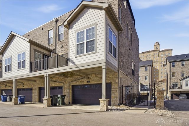 121 Lowe Lane, Dayton, OH 45402