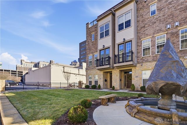 121 Lowe Lane, Dayton, OH 45402