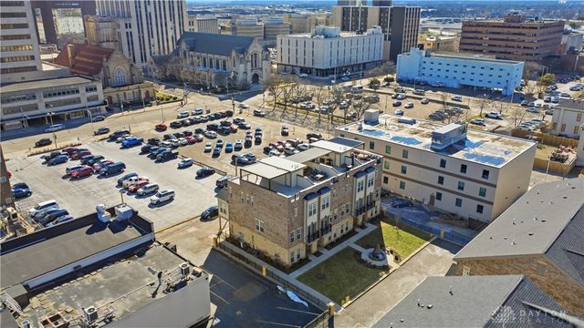 121 Lowe Lane, Dayton, OH 45402