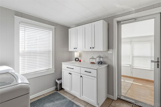 2446 S Gary Place, Tulsa, OK 74114