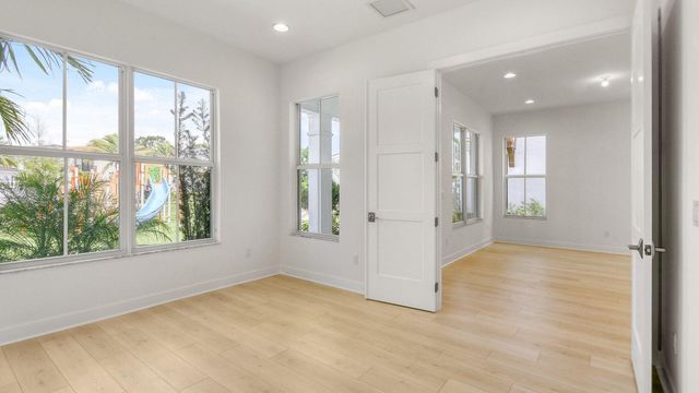 13544 Bernoulli Way, Palm Beach Gardens, FL 33418