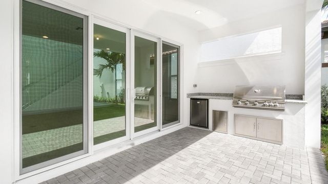 13544 Bernoulli Way, Palm Beach Gardens, FL 33418