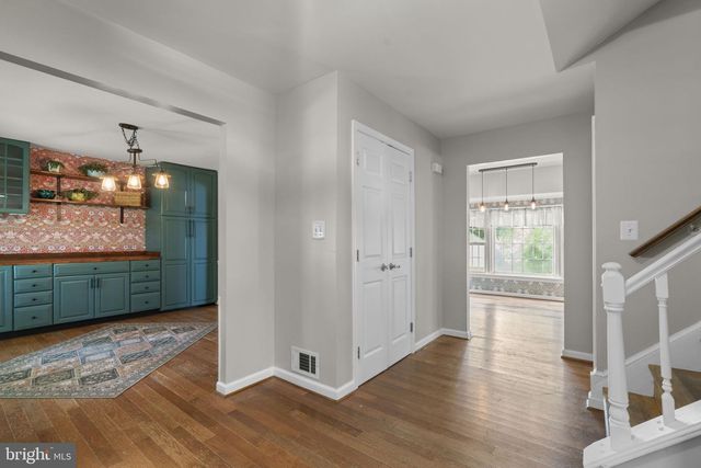 9206 MELLENBROOK RD, Columbia, MD 21045