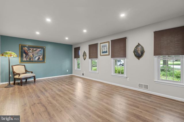 9206 MELLENBROOK RD, Columbia, MD 21045