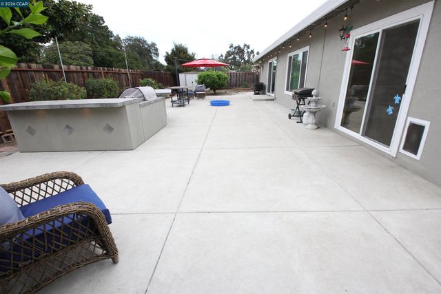 1784 Claycord Ave, Concord, CA 94521