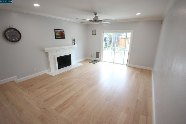 1784 Claycord Ave, Concord, CA 94521