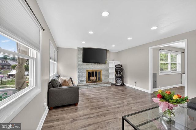401 70TH ST, Capitol Heights, MD 20743