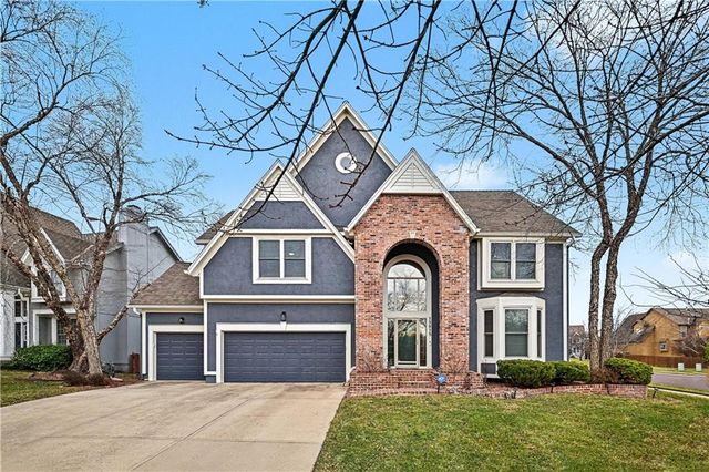 13015 MACKEY Street, Overland Park, KS 66213