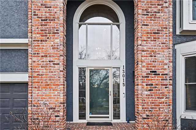 13015 MACKEY Street, Overland Park, KS 66213