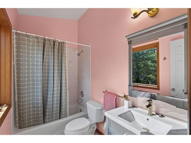 25806 Lost Cabin Trl, Evergreen, CO 80439
