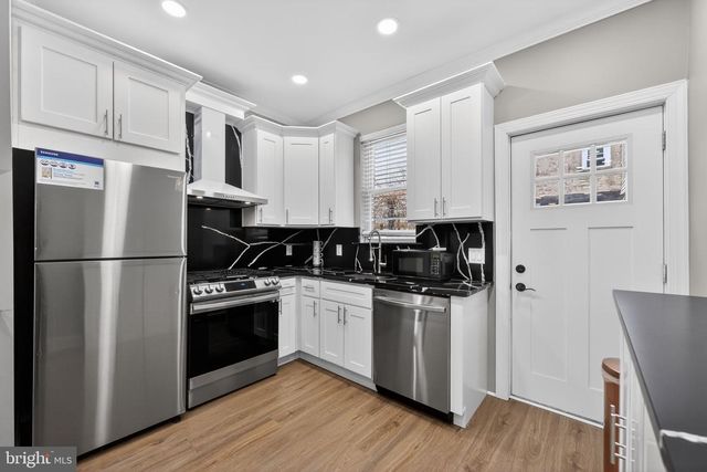 2542 ARCADIA ST, Philadelphia, PA 19125