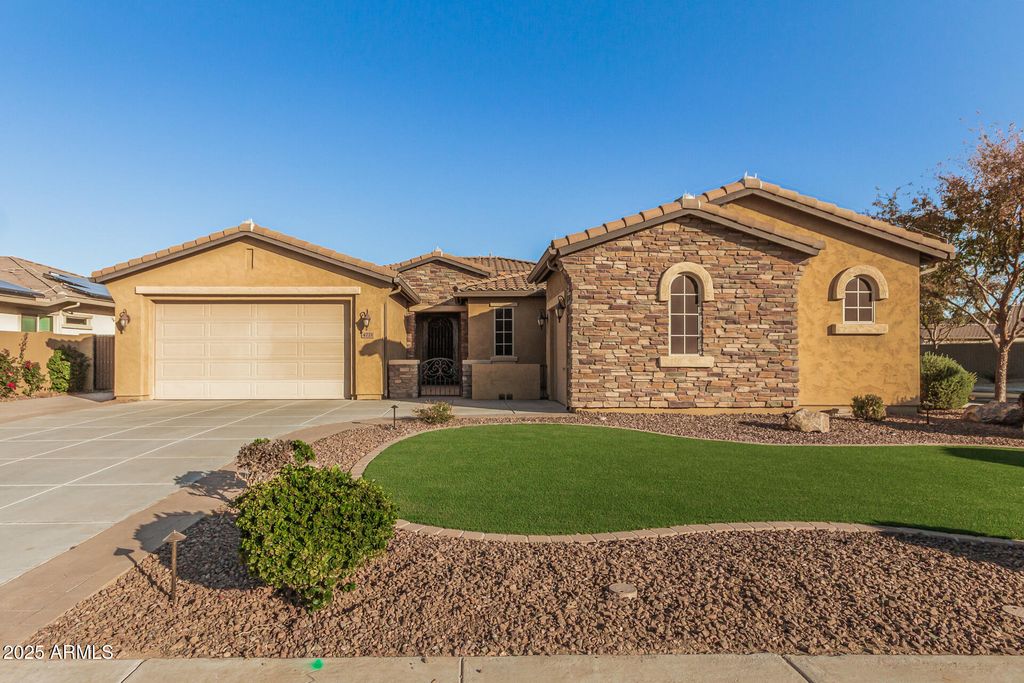 4721 N ALDEA Road, Litchfield Park, AZ 85340