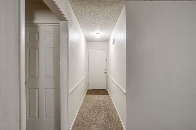 385 NW Newton, Burleson, TX 76028