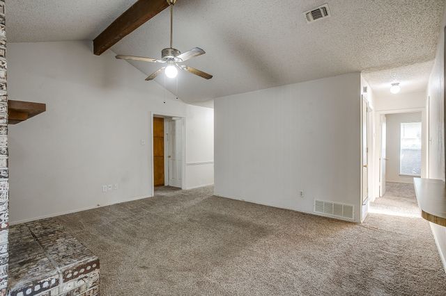 385 NW Newton, Burleson, TX 76028