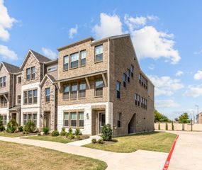 801 Cassandra Court, Euless, TX 76040