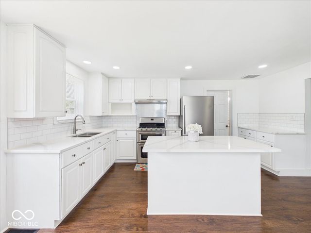 3702 N Temple Avenue, Indianapolis, IN 46218