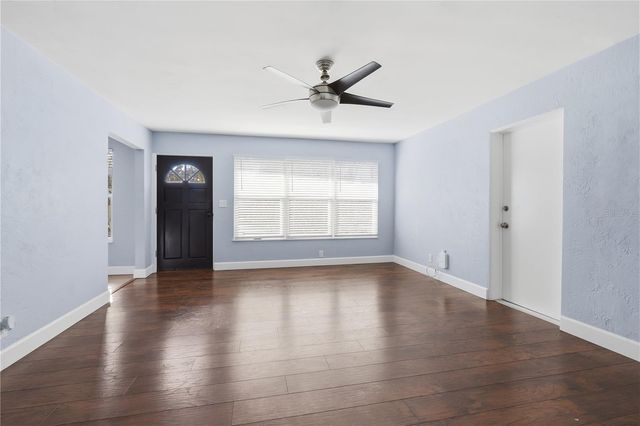 2051 GREEN STREET, South Daytona, FL 32119