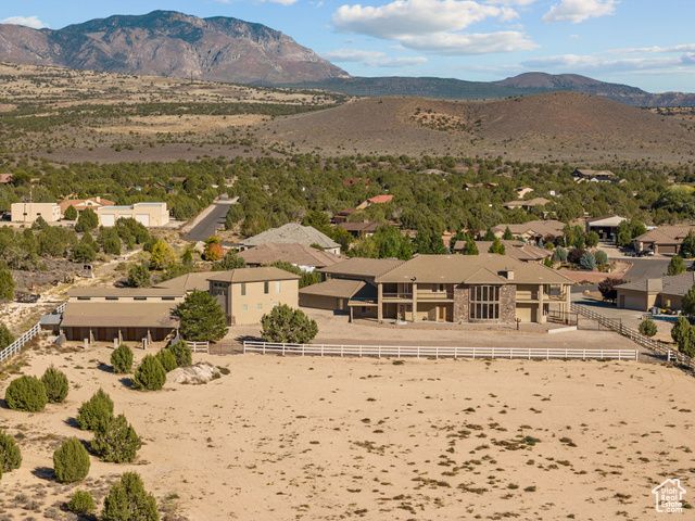 533 W CANYON TRL, Dammeron Valley, UT 84783