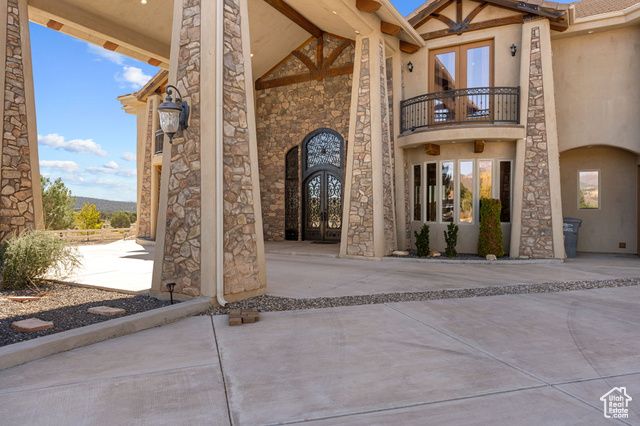 533 W CANYON TRL, Dammeron Valley, UT 84783