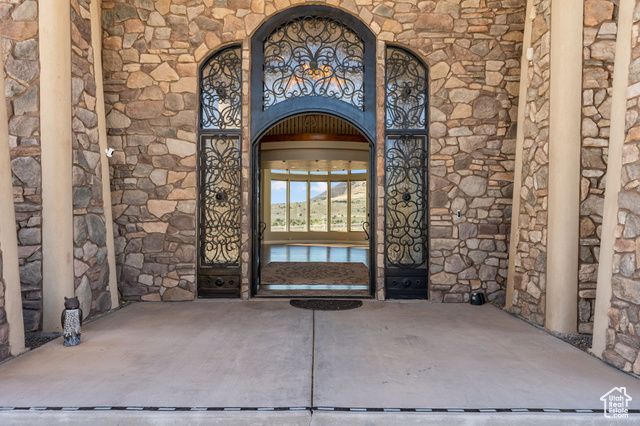 533 W CANYON TRL, Dammeron Valley, UT 84783