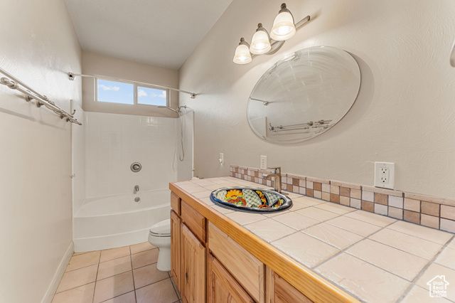 533 W CANYON TRL, Dammeron Valley, UT 84783