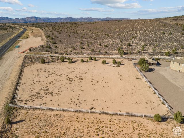 533 W CANYON TRL, Dammeron Valley, UT 84783