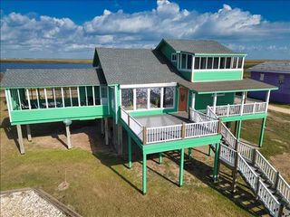504 Marina Drive, Sargent, TX 77414