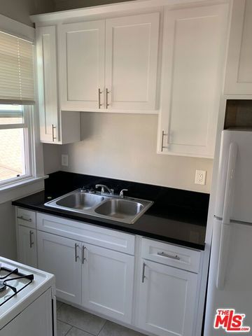 322 Daisy Avenue, Long Beach, CA 90802