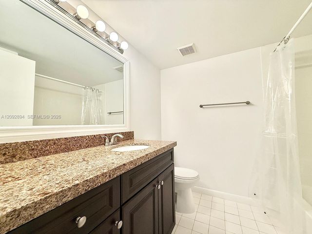 1739 Village Boulevard 206, West Palm Beach, FL 33409