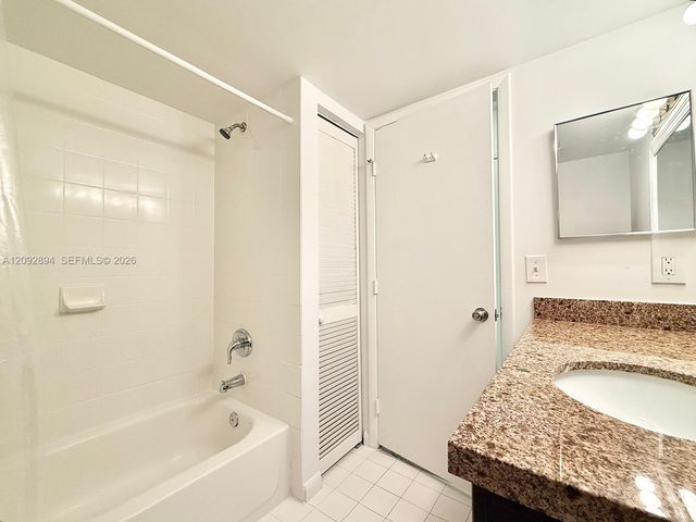 1739 Village Boulevard 206, West Palm Beach, FL 33409