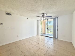 1739 Village Boulevard 206, West Palm Beach, FL 33409