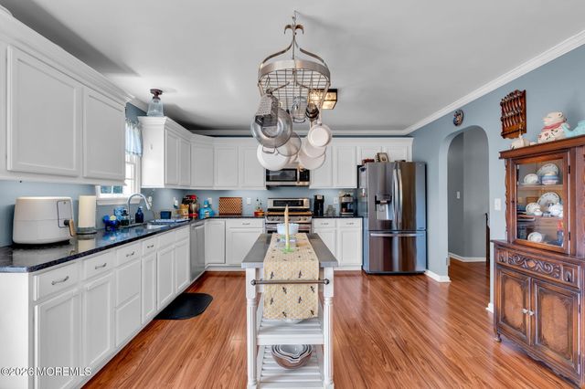 1632 Commonwealth Boulevard, Toms River, NJ 08757