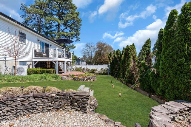 1632 Commonwealth Boulevard, Toms River, NJ 08757