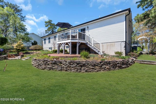 1632 Commonwealth Boulevard, Toms River, NJ 08757