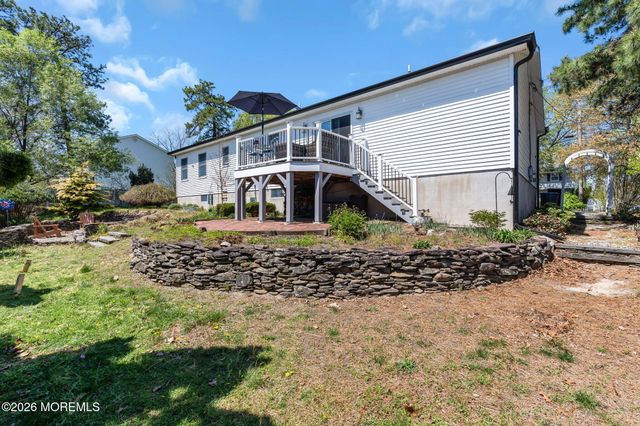 1632 Commonwealth Boulevard, Toms River, NJ 08757