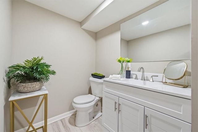 5200 S Delaware Avenue, Independence, MO 64055
