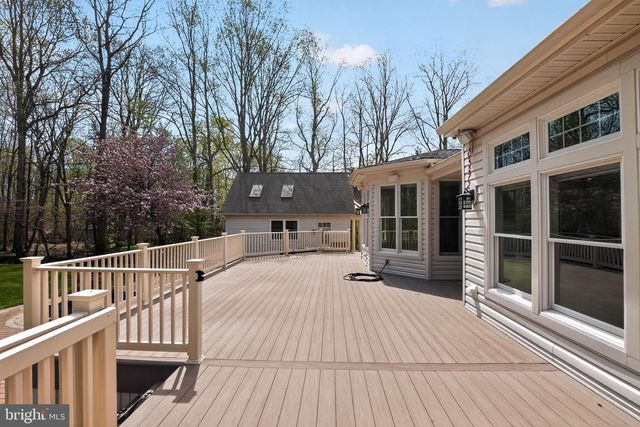 9 WINDING WAY, Mullica Hill, NJ 08062