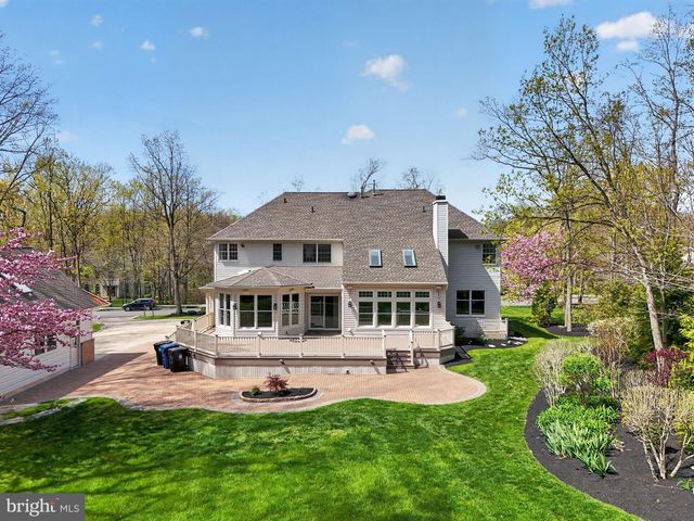 9 WINDING WAY, Mullica Hill, NJ 08062
