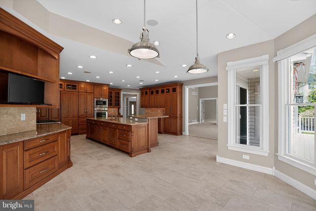 9 WINDING WAY, Mullica Hill, NJ 08062